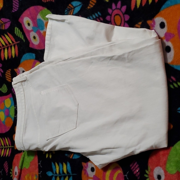 Jeans - Picture 2 of 3